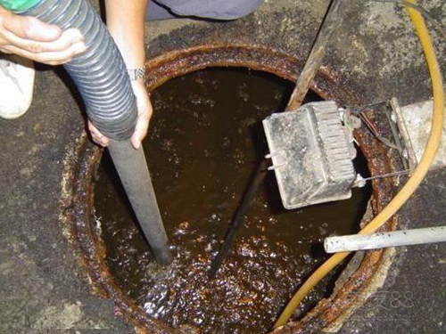 射洪隔油池清理