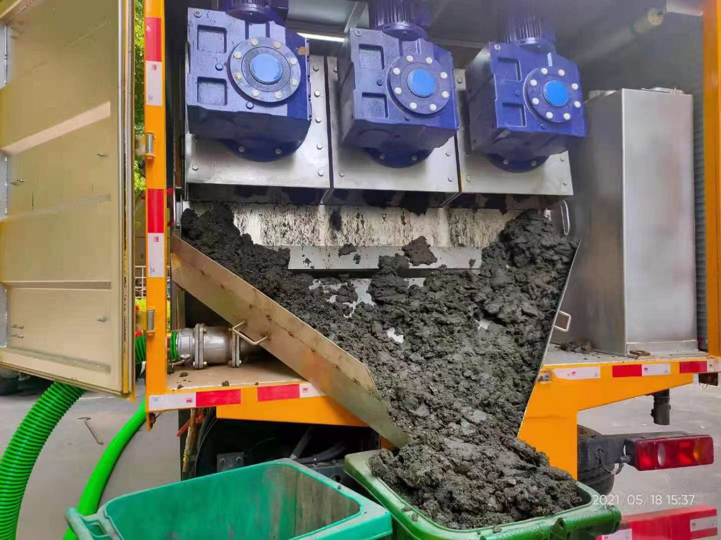 射洪化粪池清掏城市维护站-泥浆净化干湿分离处理